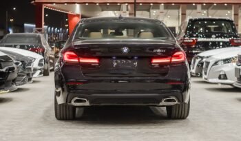 BMW 520i ممتلئ